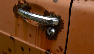 The car with intense rusting